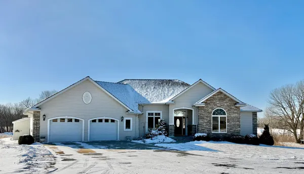 $1,260,000 | 2140 Highway 23, Lynd, MN 56157