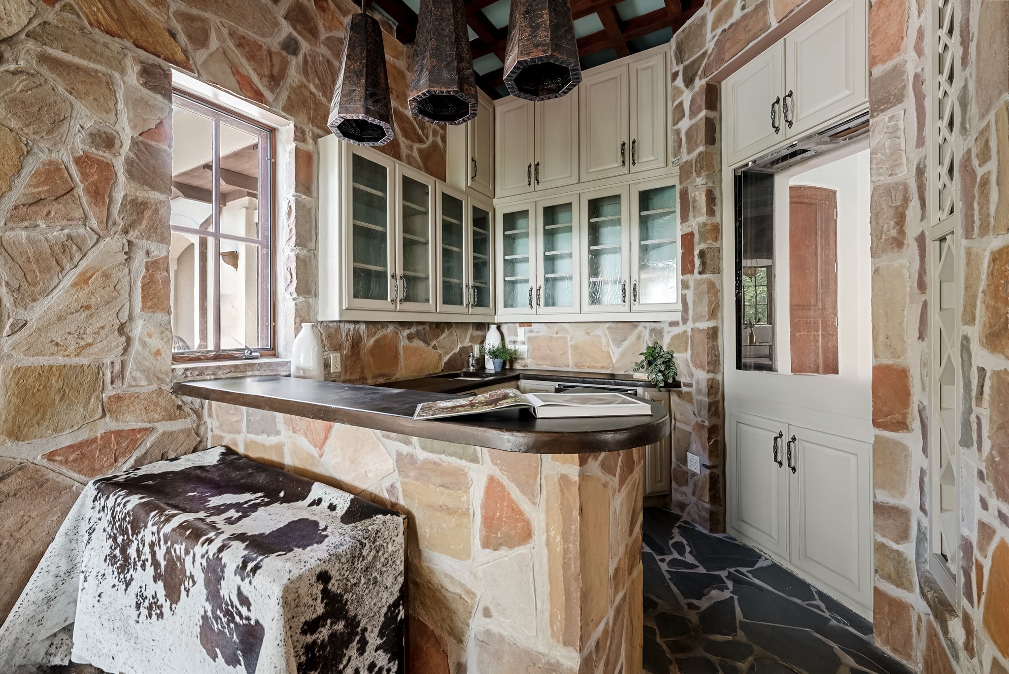 203 Bella Riva Drive Austin, TX 78734 - Photo 11 of 40