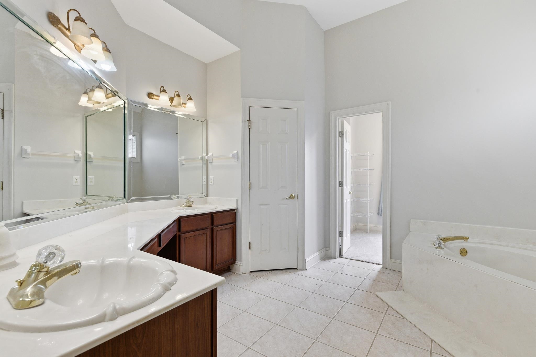 1348 Colbert Cove Collierville, TN 38017 - Photo 18 of 34 Gallery Image 18