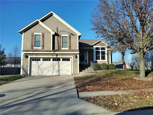 $385,000 | 1210 North 2nd Street East, Louisburg, KS 66053