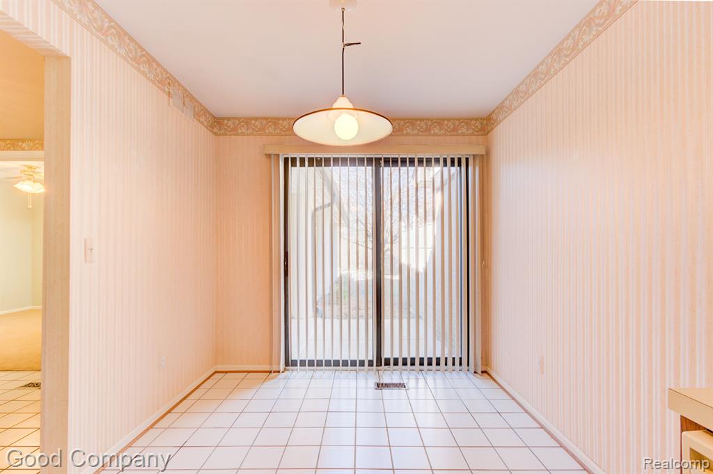 936 Wexford Way Rochester Hills, MI 48307 - Photo 18 of 40