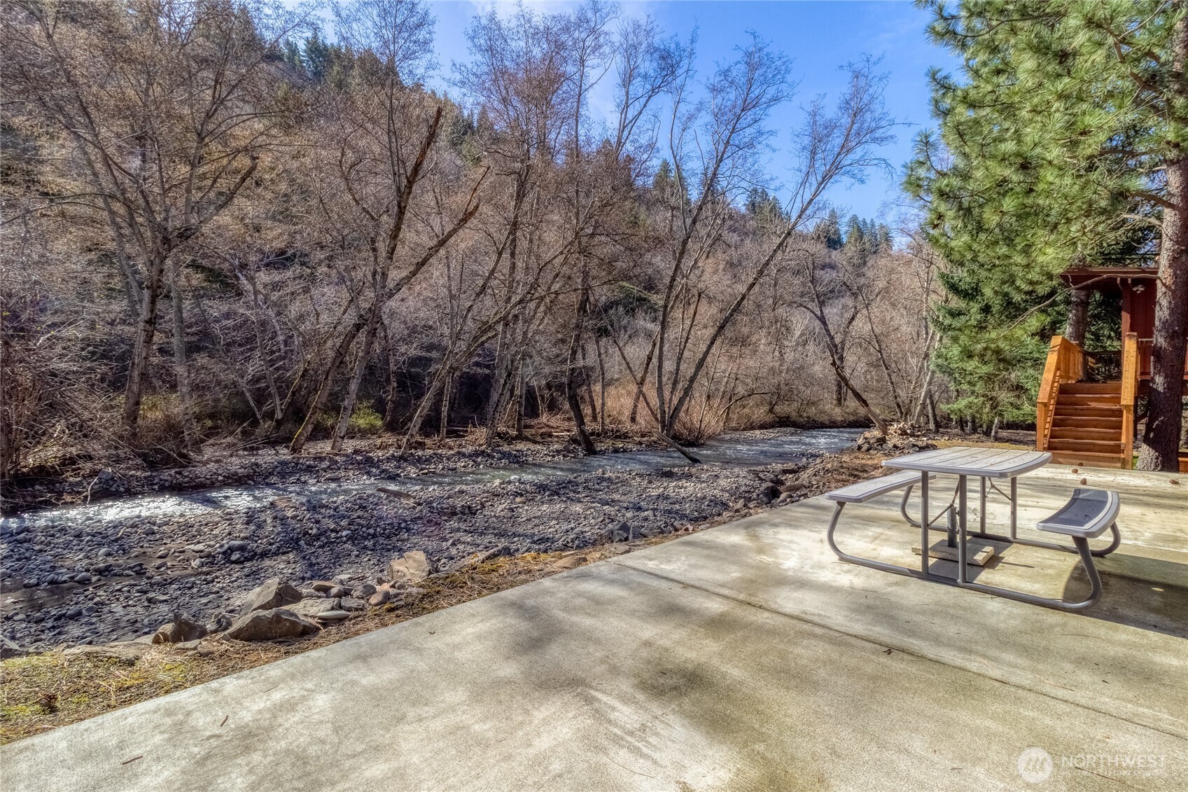 4886 Biscuit Ridge Road Waitsburg, WA 99361 - Photo 3 of 31