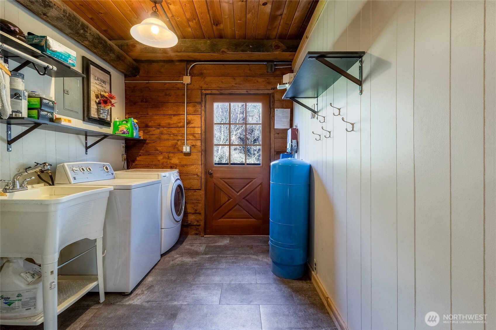 4886 Biscuit Ridge Road Waitsburg, WA 99361 - Photo 4 of 31