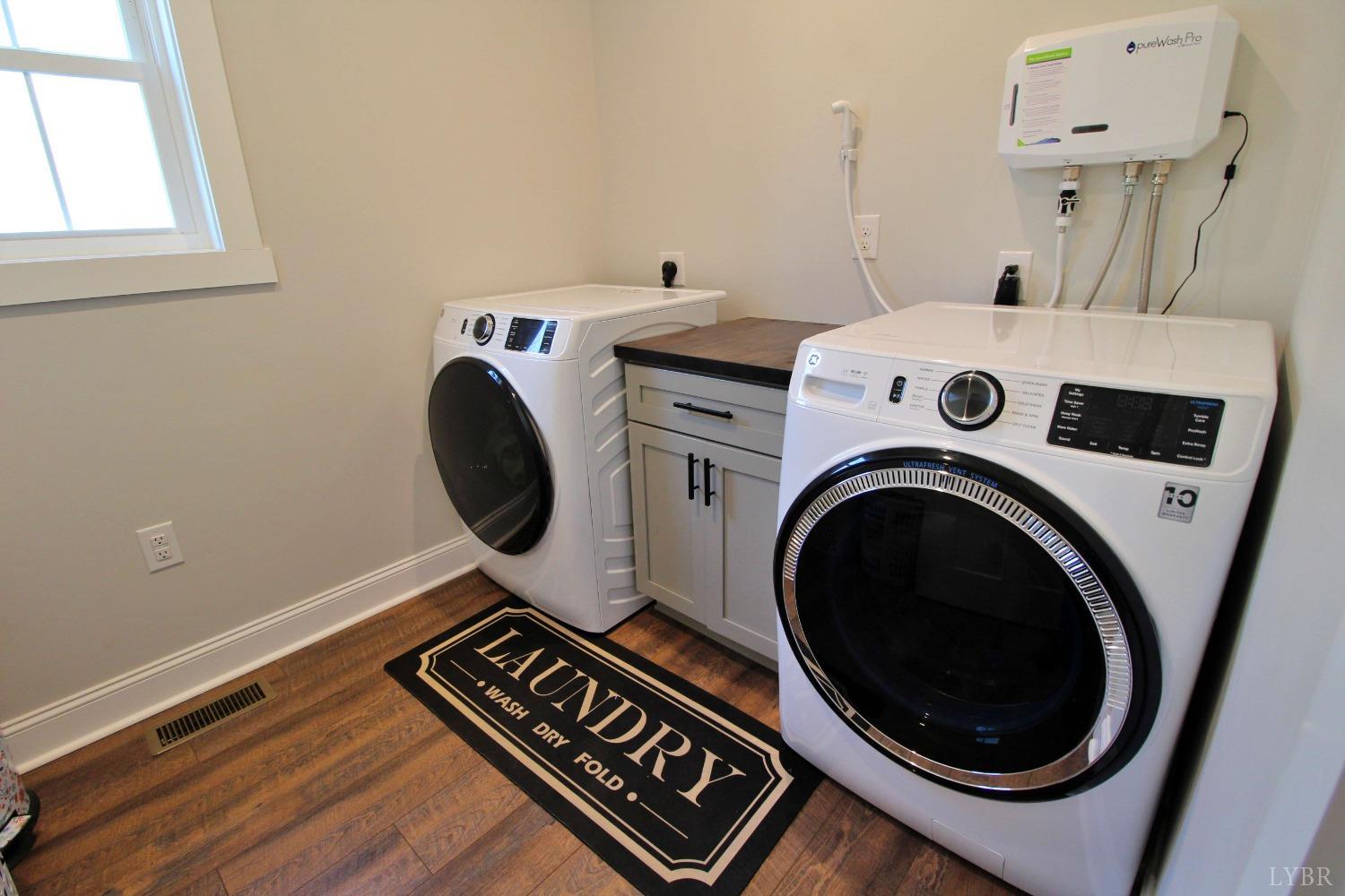45 Langdon Road Evington, VA 24550 - Photo 47 of 74 a utility room with dryer and washer