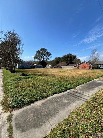 $50,000 | 24026 Baist Street, Plaquemine, LA 70764