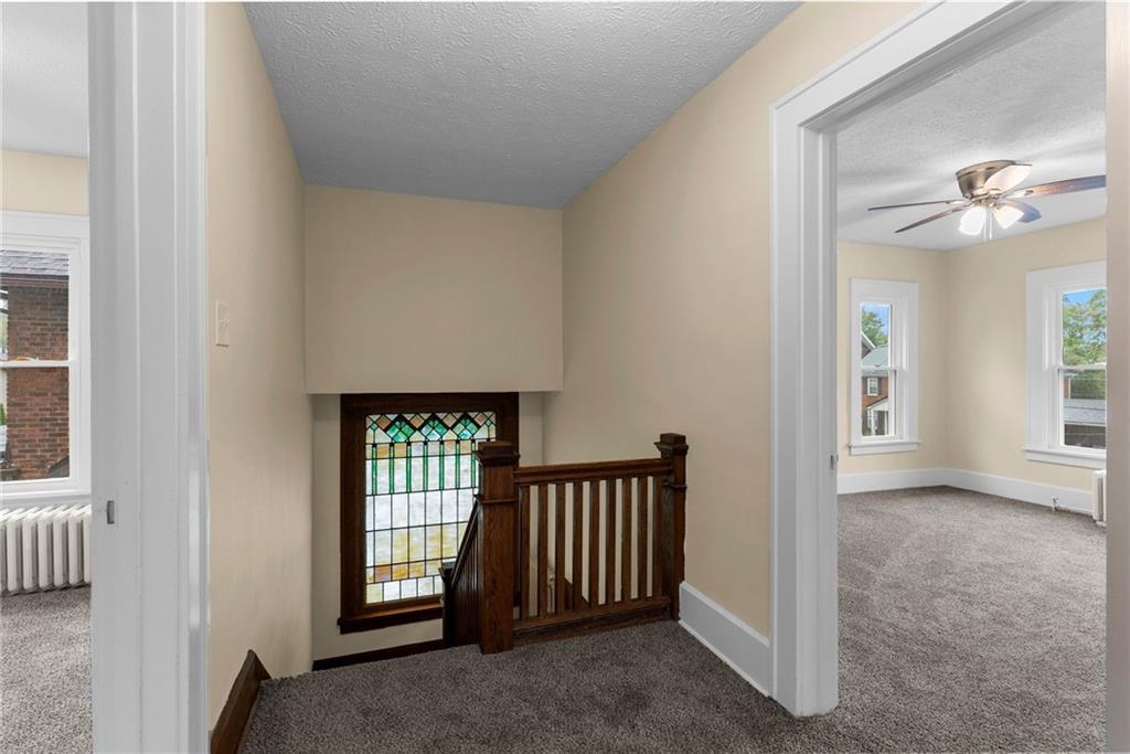 895 Alcoma Street Sharon, PA 16146 - Photo 32 of 40