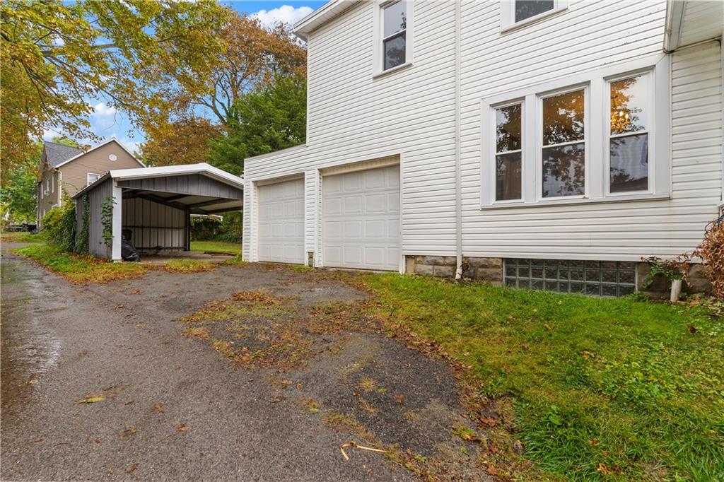 895 Alcoma Street Sharon, PA 16146 - Photo 4 of 40