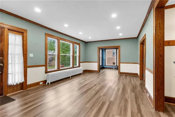 $259,900 | 895 Alcoma Street, Sharon, PA 16146