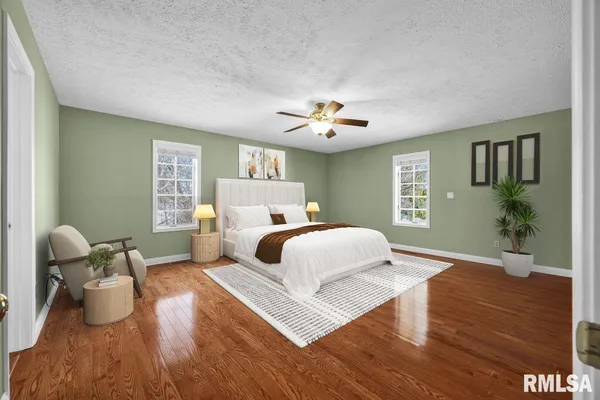 $649,900 | 17215 Mangold Road, Edelstein, IL 61526