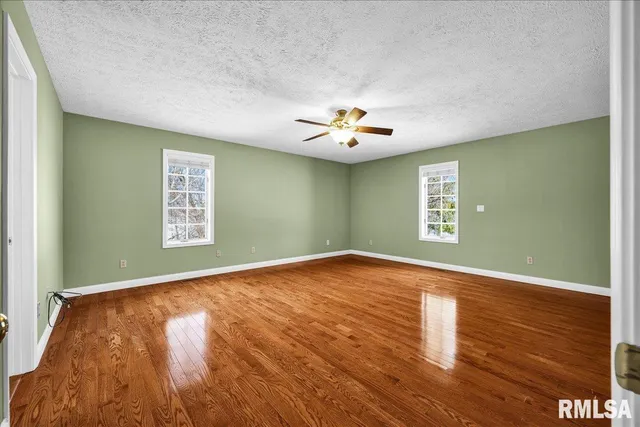 $719,000 | 17215 Mangold Road, Edelstein, IL 61526