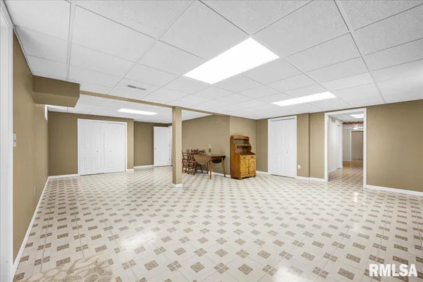 $649,900 | 17215 Mangold Road, Edelstein, IL 61526