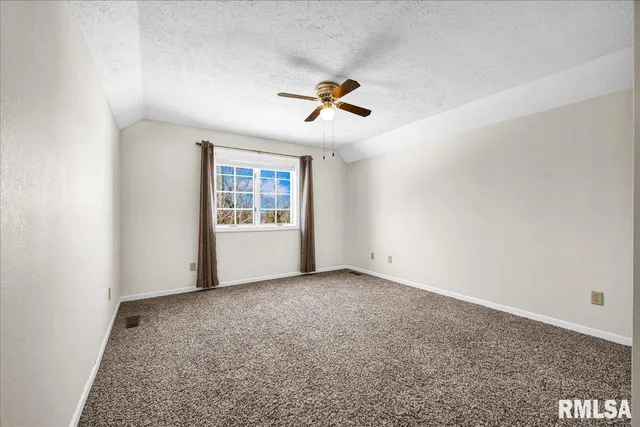 $719,000 | 17215 Mangold Road, Edelstein, IL 61526