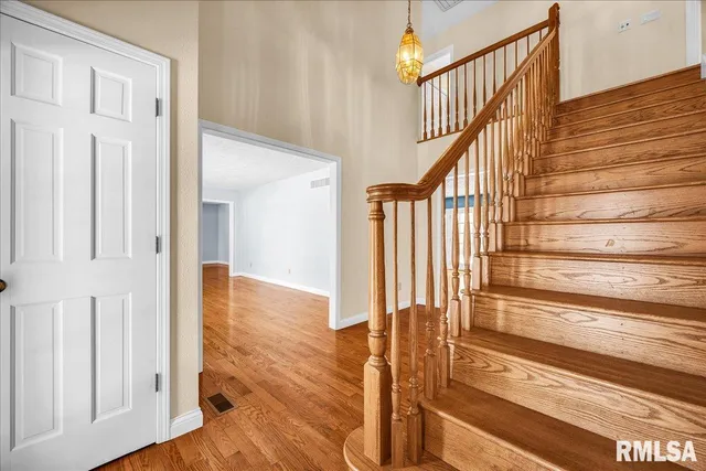 $719,000 | 17215 Mangold Road, Edelstein, IL 61526