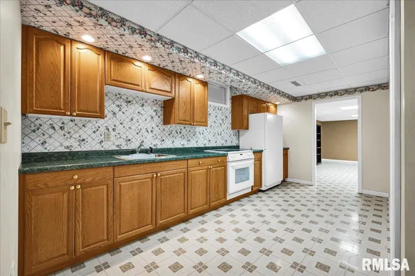 $675,000 | 17215 Mangold Road, Edelstein, IL 61526