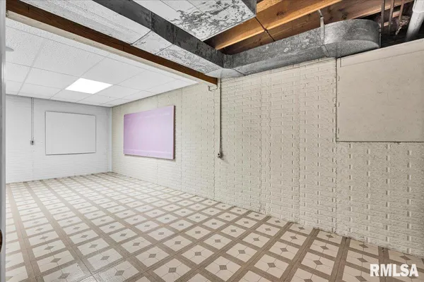 $675,000 | 17215 Mangold Road, Edelstein, IL 61526