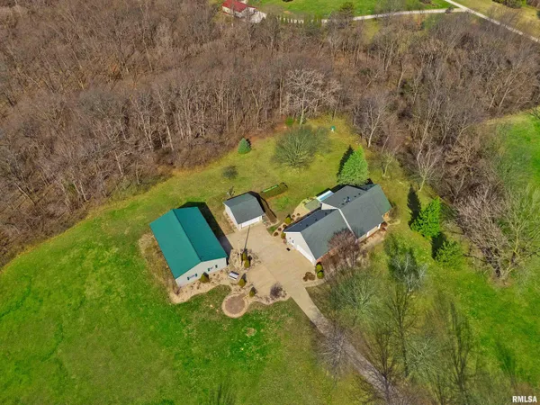 $649,900 | 17215 Mangold Road, Edelstein, IL 61526