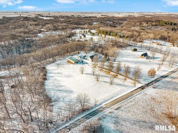 $675,000 | 17215 Mangold Road, Edelstein, IL 61526