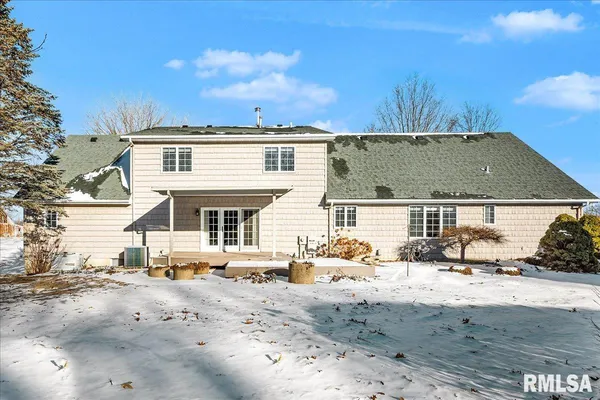 $675,000 | 17215 Mangold Road, Edelstein, IL 61526