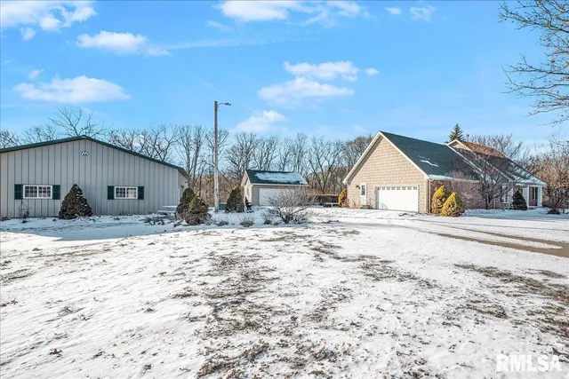 $719,000 | 17215 Mangold Road, Edelstein, IL 61526