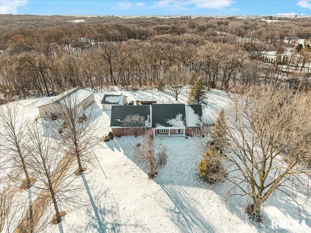 $719,000 | 17215 Mangold Road, Edelstein, IL 61526