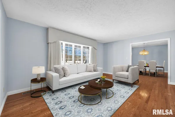 $675,000 | 17215 Mangold Road, Edelstein, IL 61526