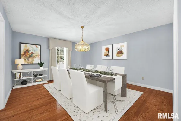 $675,000 | 17215 Mangold Road, Edelstein, IL 61526