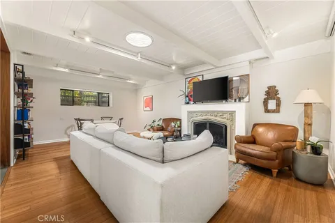 $1,798,000 | 2361 Pelham Avenue, Los Angeles, CA 90064
