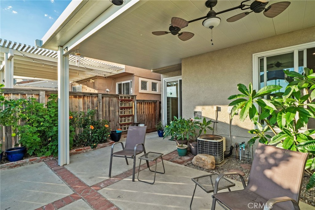 55 Rue Monet Lake Forest, CA 92610 - Photo 32 of 40