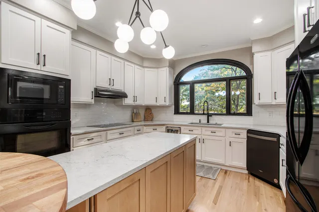 $540,000 | 1218 Constitution Street, Sturgis, MI 49091