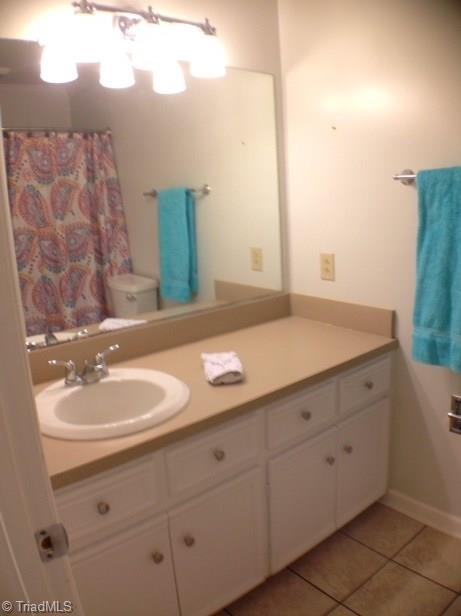 3419 Polo Road, Unit 4 Winston-Salem, NC 27106 - Photo 12 of 17 Upper level bath