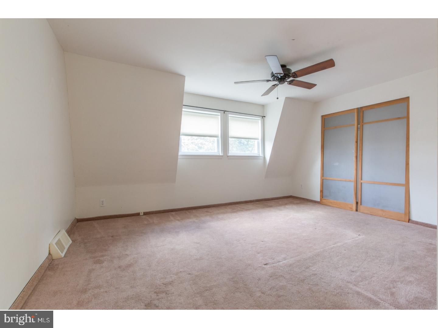 10813 Proctor Road Philadelphia, PA 19116 - Photo 16 of 18 Gallery Image 16