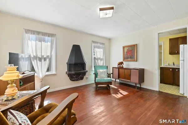 $285,000 | 11 Lookout Drive, East Haddam, CT 06415