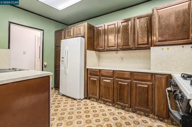 $1,125,000 | 841 Ocean Avenue, San Francisco, CA 94112