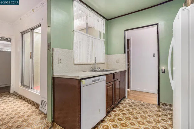 $1,125,000 | 841 Ocean Avenue, San Francisco, CA 94112