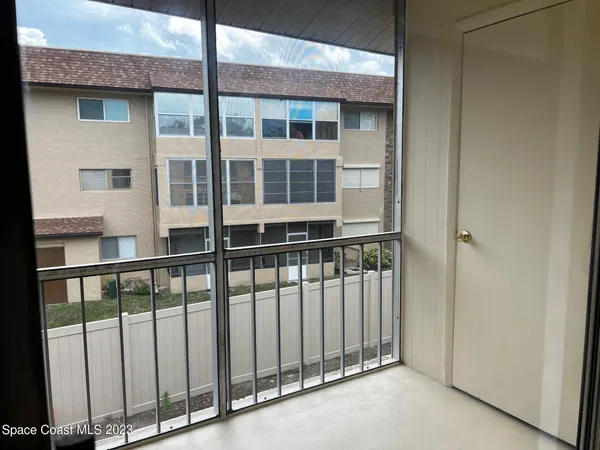 $1,350 | 3135 Shady Dell Lane, Unit 233, Melbourne, FL 32935