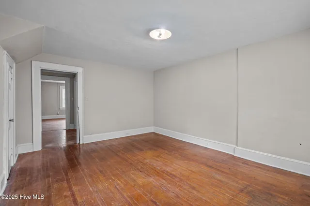 $499,900 | 120 Yorktown Drive, Wilmington, NC 28401