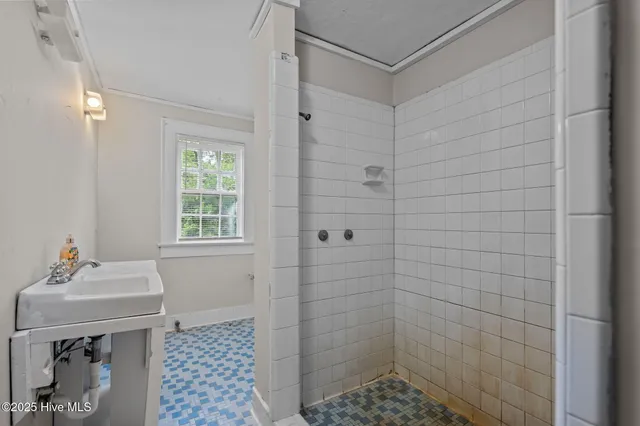 $499,900 | 120 Yorktown Drive, Wilmington, NC 28401