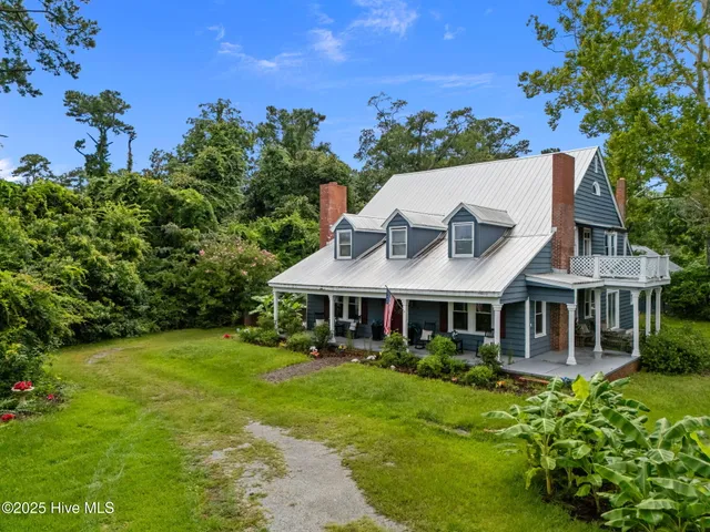 $499,900 | 120 Yorktown Drive, Wilmington, NC 28401