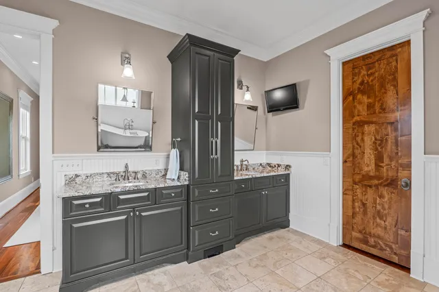 $2,990,000 | 232 Waters Edge Drive, Lexington, SC 29072