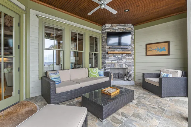 $2,990,000 | 232 Waters Edge Drive, Lexington, SC 29072