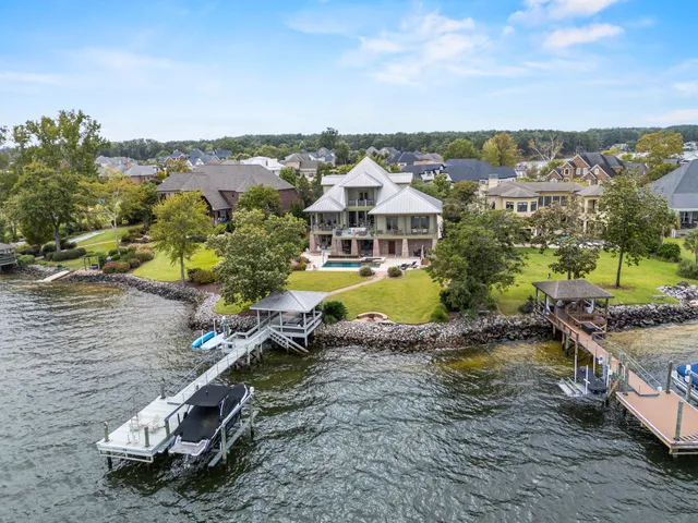 $2,990,000 | 232 Waters Edge Drive, Lexington, SC 29072