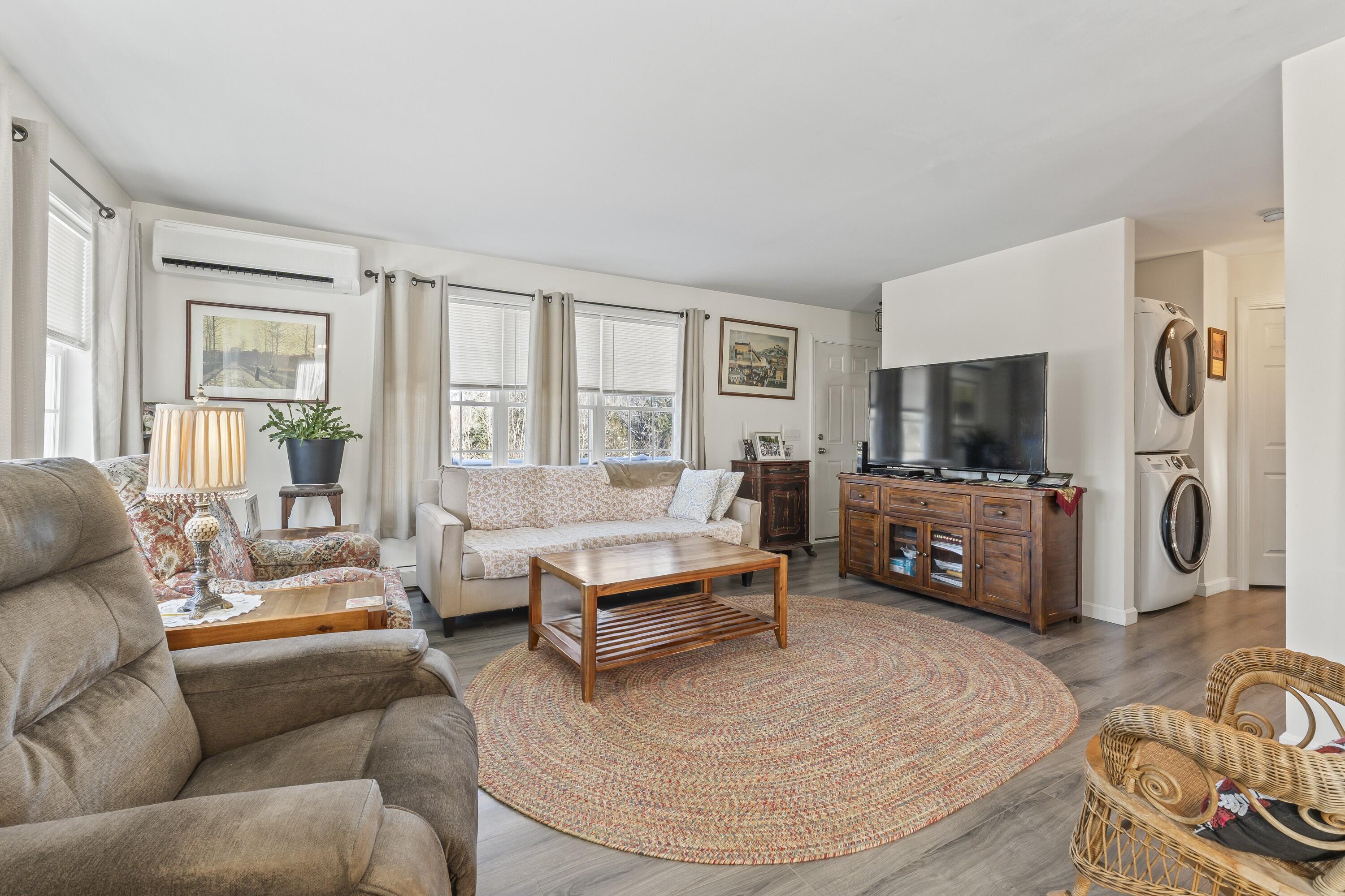 944 North Road Parsonsfield, ME 04047 - Photo 4 of 58 Living Room