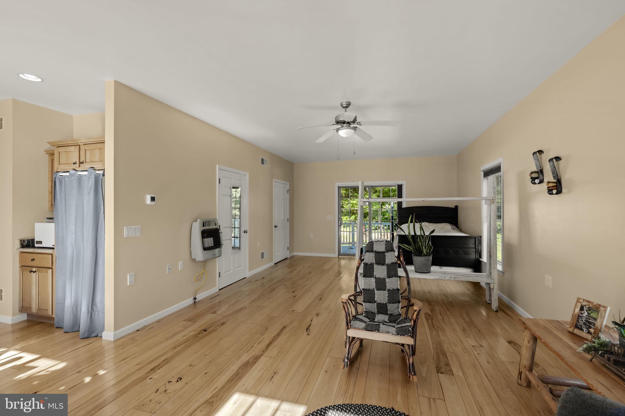 1881 Georgetown Road Christiana, PA 17509 - Photo 21 of 46 In- Law Suite