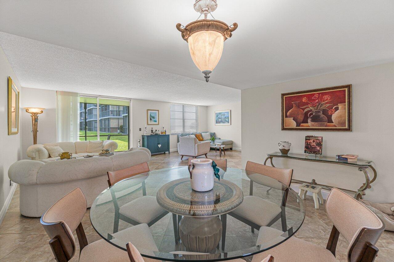 198 Northwest 67th Street, Unit 108 Boca Raton, FL 33487 - Photo 9 of 35 011-198Northwest67thStreet-BocaRaton-FL-