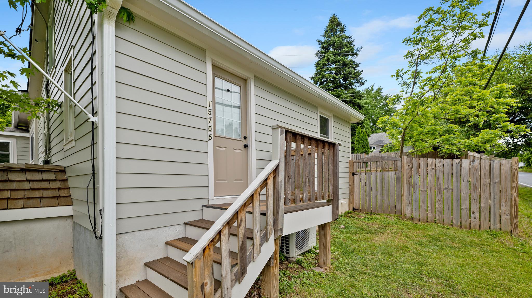 15705 Barnesville Road Boyds, MD 20841 - Photo 41 of 49 a view of entryway with wooden stairs