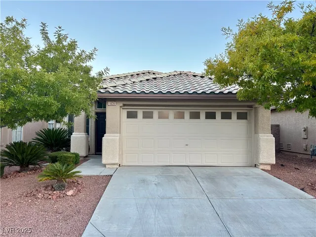 $2,200 | 1020 Windhook Street, Las Vegas, NV 89144