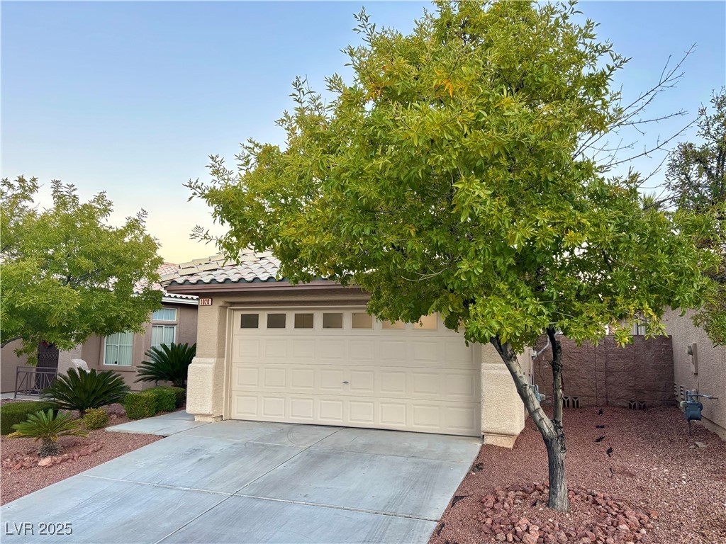 1020 Windhook Street Las Vegas, NV 89144 - Photo 2 of 8