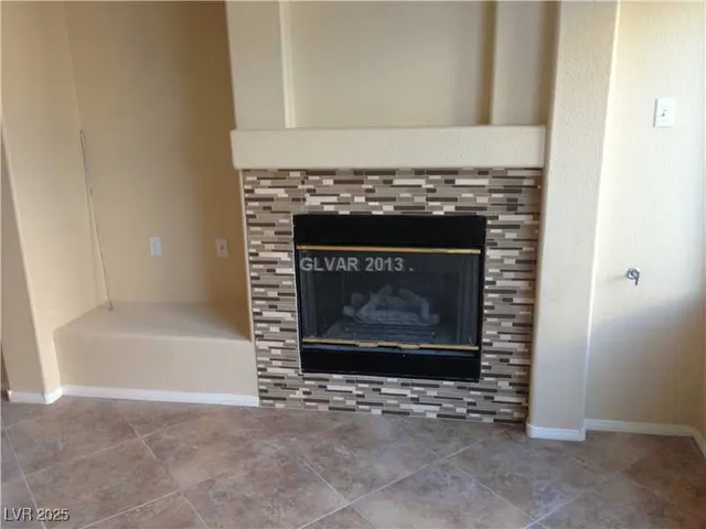 $2,200 | 1020 Windhook Street, Las Vegas, NV 89144