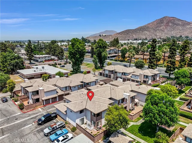 $307,500 | 1315 Massachusetts Avenue, Unit 204, Riverside, CA 92507