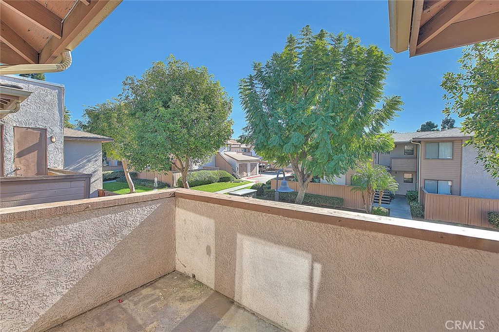 1315 Massachusetts Avenue, Unit 204 Riverside, CA 92507 - Photo 10 of 35